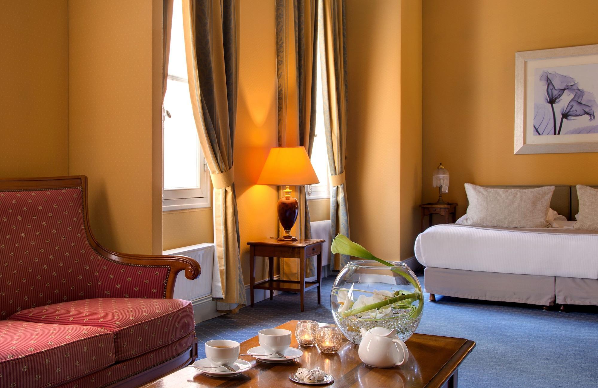 Domaine Et Golf De Vaugouard - La Maison Younan Fontenay-sur-Loing Eksteriør billede